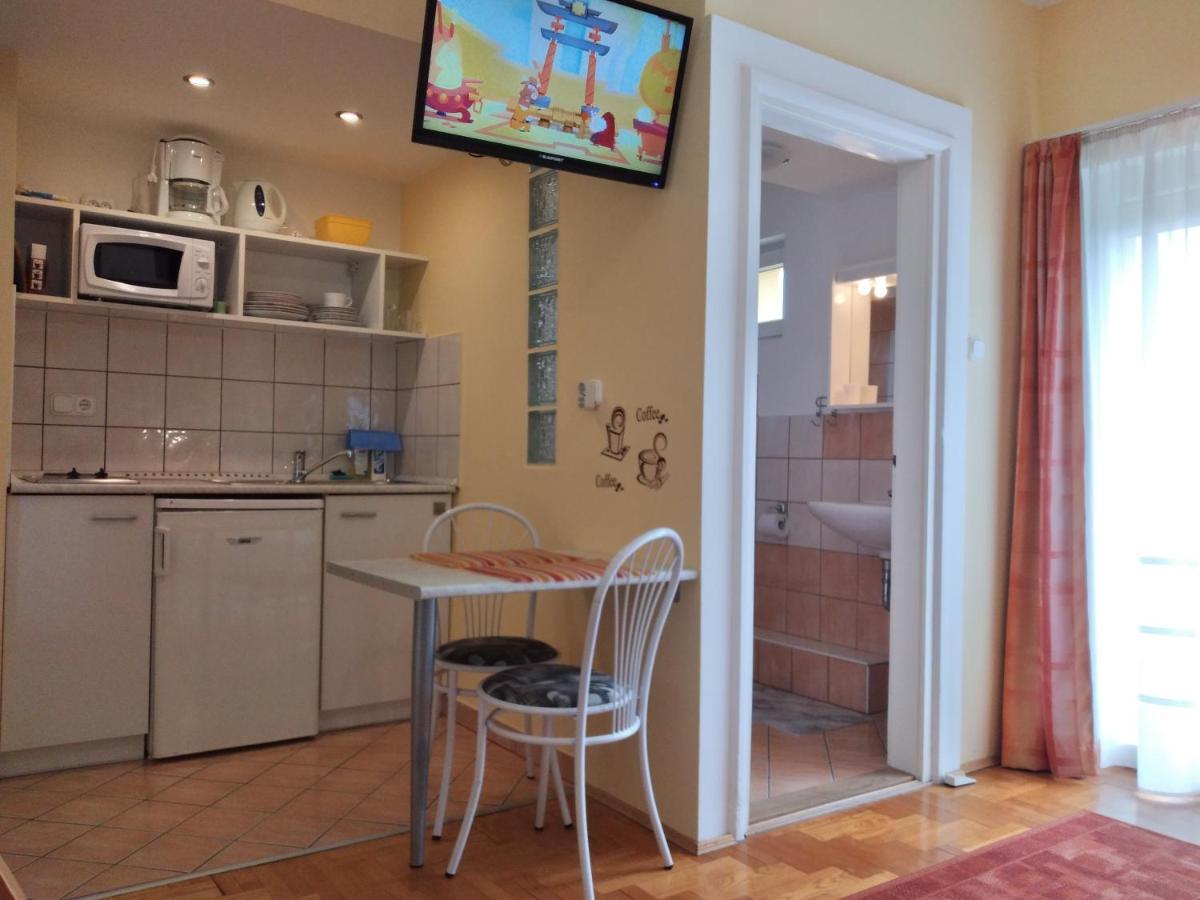 Heviz Erika Apartman Экстерьер фото