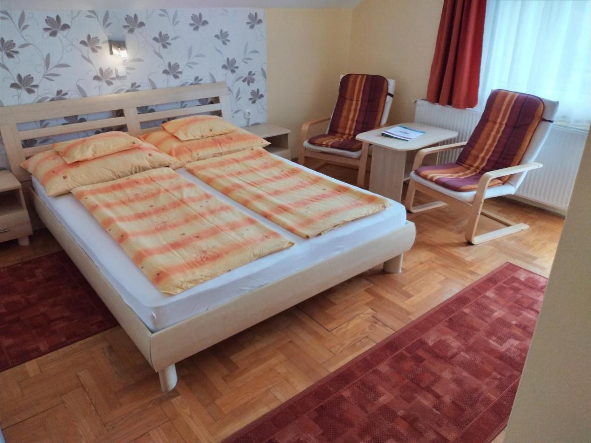 Heviz Erika Apartman Экстерьер фото