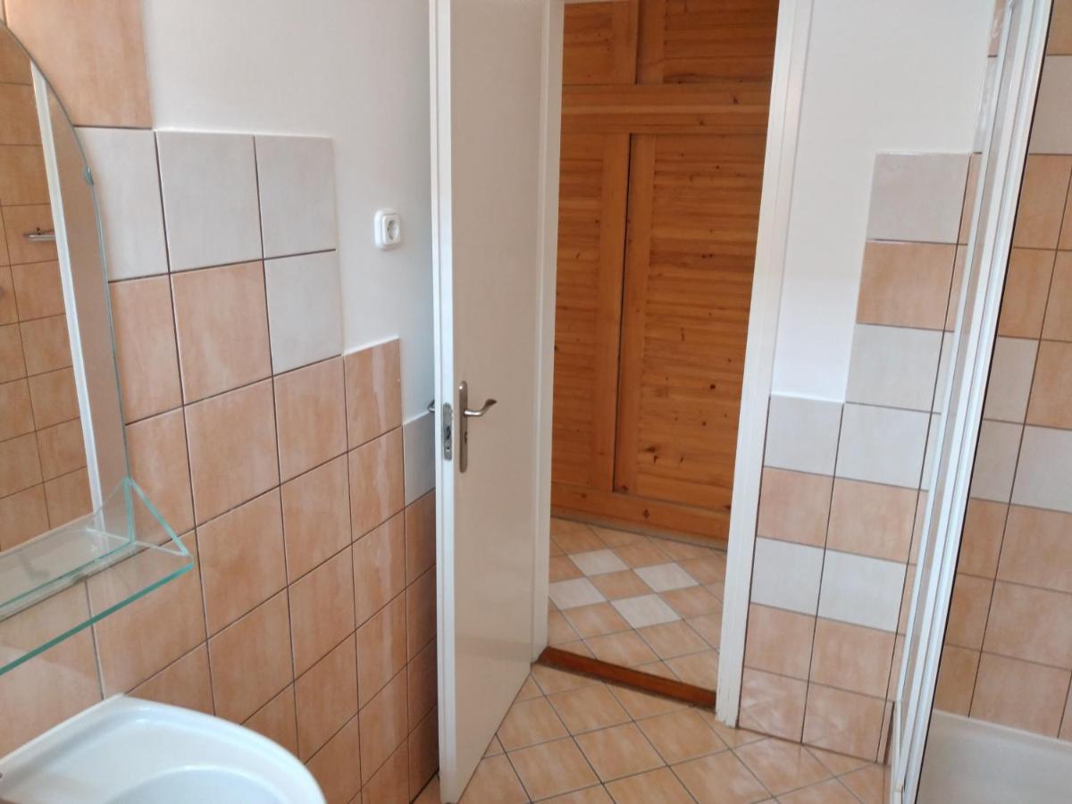 Heviz Erika Apartman Экстерьер фото